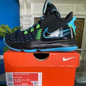 Lebron Witness 5